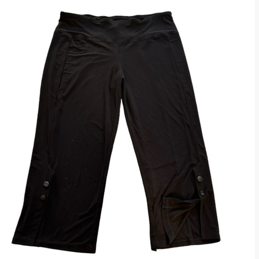 Joseph Ribkoff Women's Black Pull On Wide Leg Crop Pants With Button Detail